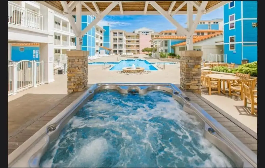 Holiday home Sojourn Beach Haven Sleeps 7 With Pool Near Beach Virginia Beach